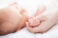I rimedi per le coliche e il reflusso dei neonati