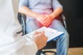 Prostata ingrossata: quali sono i sintomi e i rimedi?
